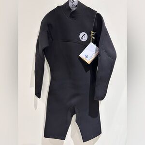 Brand New Isurus Shield 2.2 Zipfree Long Arm Black Spring Wetsuit-Size Large